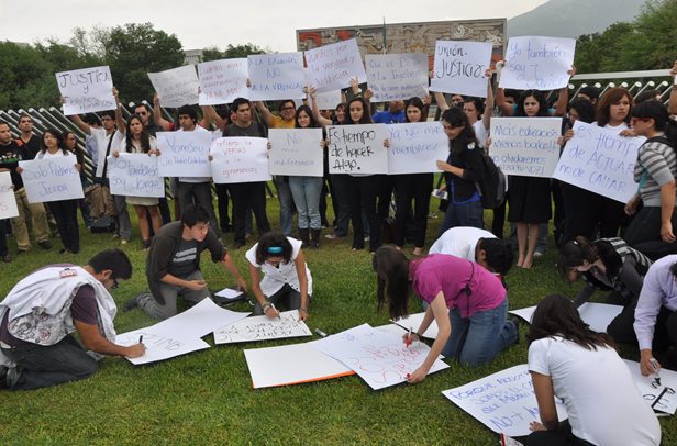 NACHO 68 marcha_alumnos_ESTA